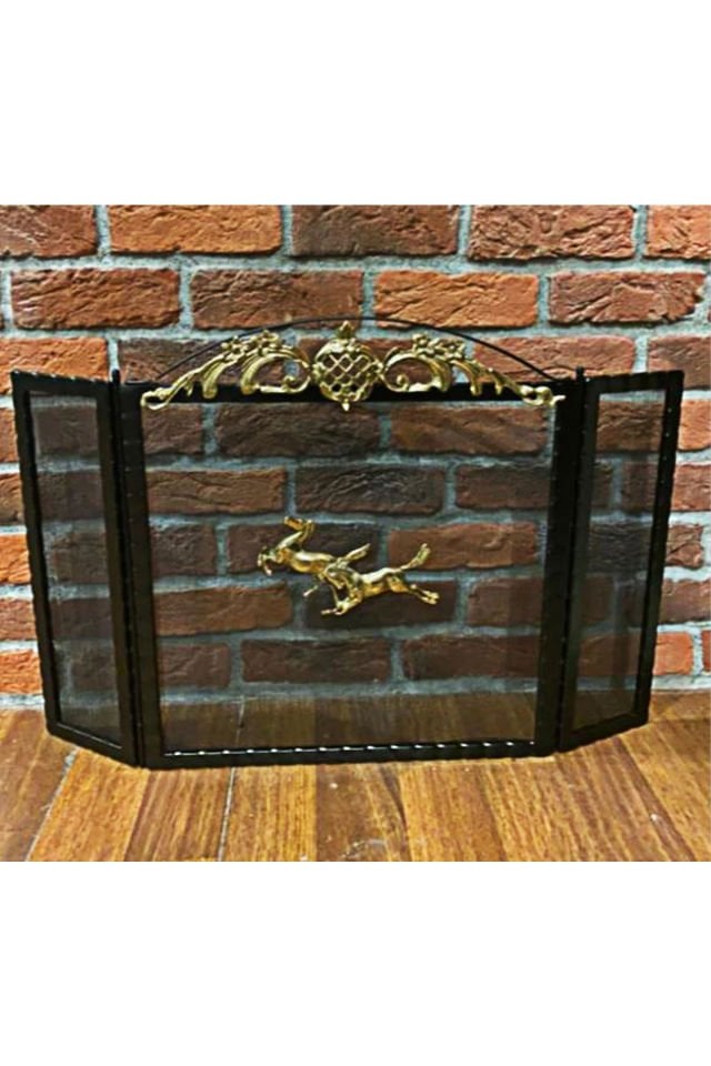 At Desenli Şömine Siperlik